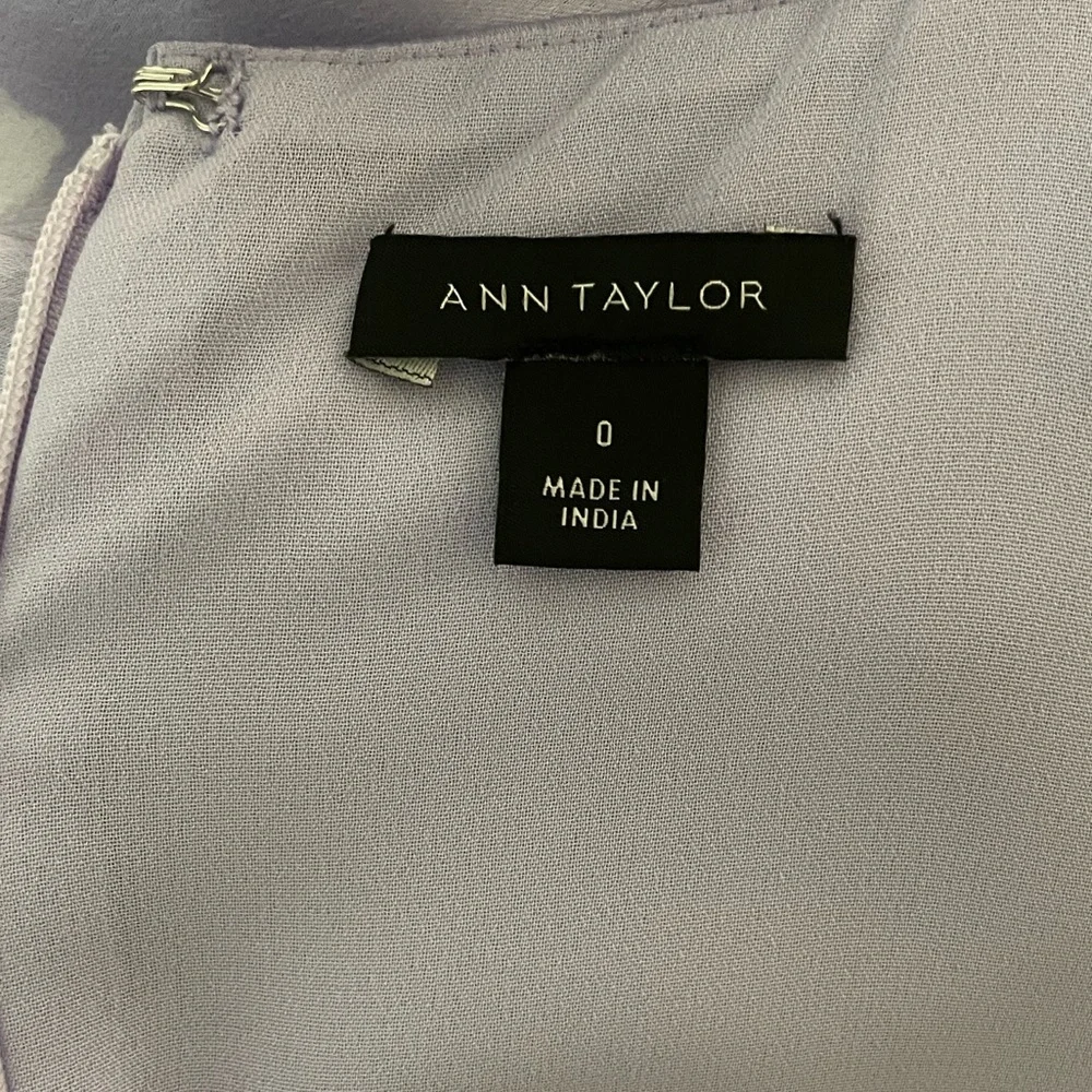 NWT Ann Taylor Floral Ruched Flare Dress - Picture 8 of 10